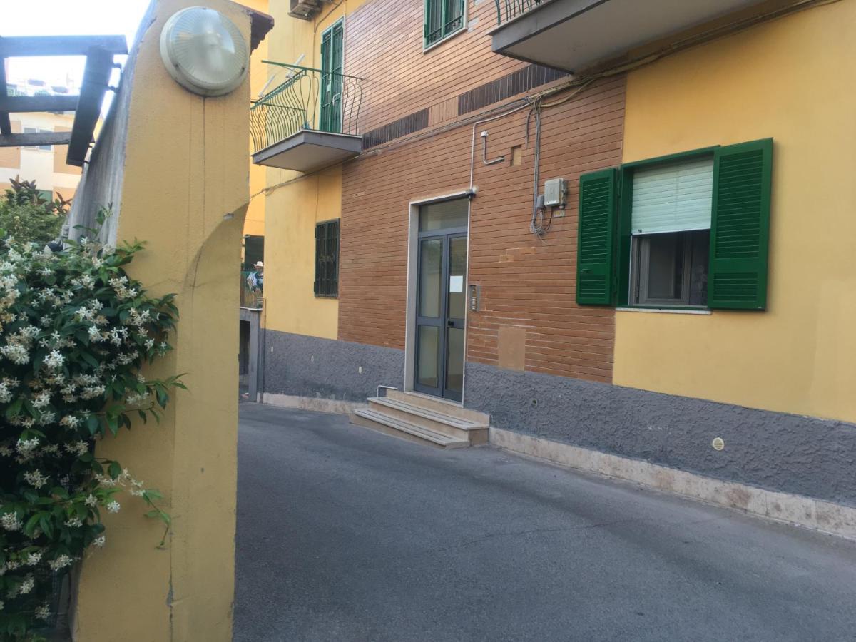 Apartment Neapolis Bay